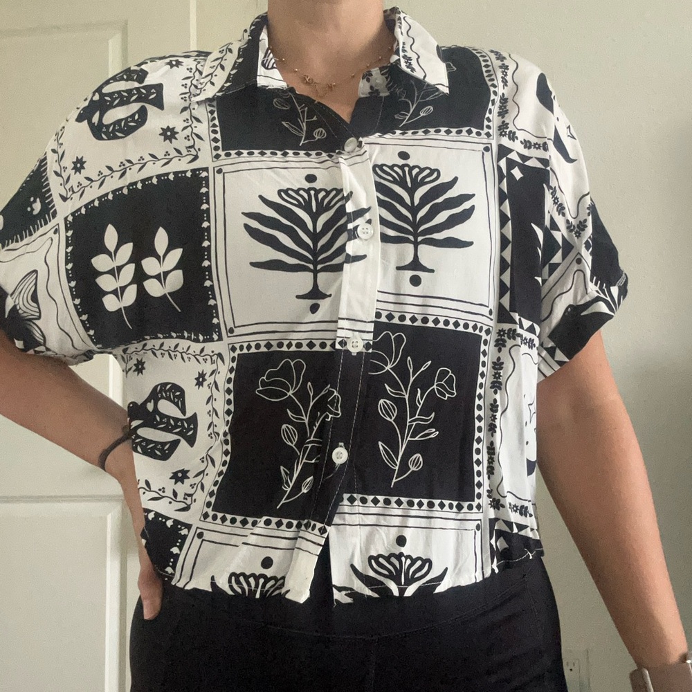 Black and White Patterned Blouse